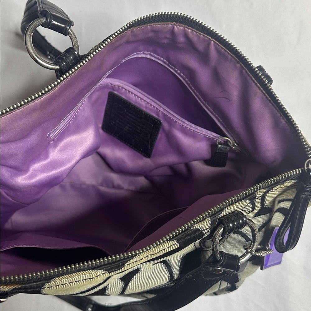 Coach Poppy Bag (A1326-23473) - Picture 4 of 9